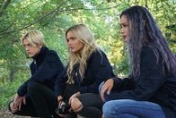 The Gifted – L-R:Andy Strucker (Percy Hynes White); Lauren Strucker (Natalie Alyn Lind); Blink (Jamie Chung)