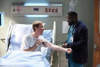 Rel – Tommy (Josh Duvendeck, l.); Rel (Lil Rel Howery, r.)