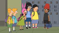 Bob's Burgers – Machen sich gemeinsam mit ihren Freunden auf zu einem Süßigkeiten-Abenteuer: Tina (3.v.r.), Gene (2.v.r.) und Louise (3.v.l.) ...