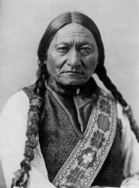 Die Kriege der USA – "Sitting Bull" - der Medizinmann und Stammeshäuptling der Sioux leistet in den sogenannten "Indianerkriegen" Widerstand gegen die US-amerikanische Siedlungspolitik.