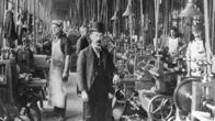 Große Erfindungen – Mit der wachsenden Anzahl von Fabriken begannen mehr Menschen, nach einem festgelegten Zeitplan zu arbeiten. Sie wachten auf, frühstückten und gingen dann zu ihrer Fabrikarbeit. Diese Arbeiter lebten fast ausschließlich von Kaffee und Brot, weil Kaffee anregend und warm war und eine Illusion von Ernährung bot, die sie sich leisten konnten.