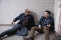 Emergence – Alex Evans (Donald Faison, l.); Agent Ryan Brooks (Enver Gjokaj, r.)