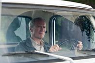 Gran Torino – Walt Kowalski (Clint Eastwood) ist ein resoluter Korea-Veteran und jähzorniger Rassist. Frisch verwitwet muss er sich mit seiner asiatischen Nachbarschaft auseinandersetzen, die sein Rentnerdasein gehörig durcheinander bringen ...