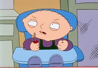 Family Guy – (4. Staffel) - Mit seinen Eltern brabbelt Stewie in Babysprache, aber die Zuschauer verstehen ihn als das Mutter hassende Mastermind, das er ist ...