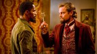 Django Unchained – Django (Jamie Foxx, l.) und Calvin Candie (Leonardo DiCaprio, r.)