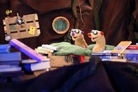 Unser Sandmännchen – Jan & Henry wollen sich von ihrer Nachbarin Mauli Maulwurf ein paar Bücher ausleihen.