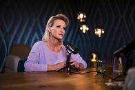 Die Gruaberin – Alexandra Meissnitzer während ServusTVs „Die Gruaberin - Vodcast“ in Salzburg, Österreich am 24. April, 2025.