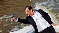 Freerunner – Hat eine hohe Wette laufen, die ihn superreich machen soll: Doch für Mr. Frank (Danny Dyer), den Initiator des mörderischen Freerunner-Wettlaufes, läuft es überhaupt nicht gut ...