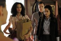 Charmed – (v.l.n.r.) Macy Vaughn (Madeleine Mantock); Harry Greenwood (Rupert Evans); Mel Vera (Melonie Diaz)