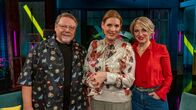 Nicht dein Ernst! – Moderator Jürgen von der Lippe (l) und Sabine Heinrich (r) mit Gast Elena Uhlig.