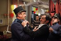 Kebab mit Alles – Johann Stanzerl (Andreas Vitásek), Mustafa Öztürk (Tim Seyfi).