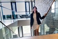 Die Hotelfachschule – DOK-Serie: Die Hotelfachschule Folge 4 Annina von Falkenstein – die Baslerin strebt nach Bestnoten 2019 Copyright: SRF