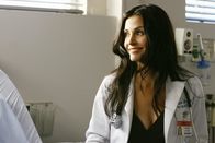 Scrubs - Die Anfänger – Extreme Zeiten verlangen extreme Maßnahmen: Dr. Cox muss ausgerechnet seinen Erzfeind Dr. Kelso um Hilfe bitten, damit Dr. Maddox (Courteney Cox) aus dem Sacred Heart verdrängt werden kann ...