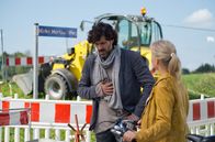 Bingo im Kopf – ARD Degeto BINGO IM KOPF Uhr im ERSTEN. Mirko (Pasquale Aleardi) hat bei Rosa (Eva Herzig) etwas gutzumachen.