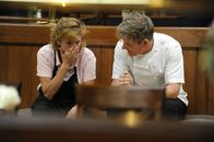 In Teufels Küche mit Gordon Ramsay – Gordon Ramsay (r.)
