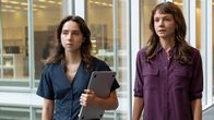 She Said – L-R: Jodi Kantor (Zoe Kazan) und Megan Twohey (Carey Mulligan)