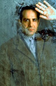 Monk – Adrian Monk (Tony Shalhoub).
