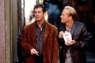 Payback - Zahltag – L-R: Porter (Mel Gibson), Val Resnick (Gregg Henry)