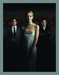 Ringer – (1. Staffel) - Henry Butler (Kristoffer Polaha, l.) und Andrew Martin (Ioan Gruffudd, r.) spüren zwar eine gewisse Veränderung an Siobhan (Sarah Michelle Gellar, M.), dass sie aber eine völlig andere Person ist, ahnen sie nicht ...