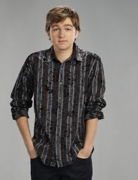 Two and a Half Men – (9. Staffel) - Kennt das Leben, wahrer Männer: Jake (August T. Jones) ...