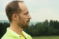 Reporter – Drei Söhne sind ausgestiegen, er war der erste - Simon Sasek.