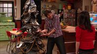 iCarly – Spencer Shay (Jerry Trainor), Carly Shay (Miranda Cosgrove)