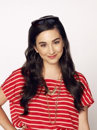 Last Man Standing – (1. Staffel) - Die 17-jährige Mandy (Molly Ephraim) ist eine Tussi, wie sie im Buche steht ...