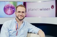 Planet Wissen – Moderator Rainer Maria Jilg.
