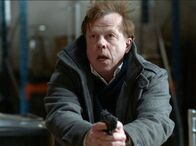 Mankells Wallander – Bei seinen Ermittlungen gerät Kommissar Wallander (Krister Henriksson) selbst ins Fadenkreuz.