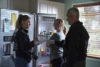 Navy CIS – v.l.n.r.) Ellie Bishop (Emily Wickersham); Marine Corporal Laney Alimonte (Camryn Grimes); Leroy Jethro Gibbs (Mark Harmon)
