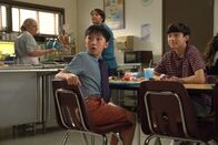 Fresh off the Boat – Evan Huang (Ian Chen, l.); Emery Huang (Forrest Wheeler, r.)
