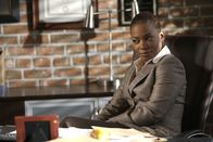 The Mentalist – Neu im Team: Abteilungsleiterin Madeleine Hightower (Aunjanue Ellis) ...