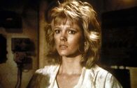 MacGyver – Karen (Wendy Schaal) ist eine Geheimagentin.