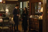 Charmed – Harry Greenwood (Rupert Evans, l.); Mel Vera (Melonie Diaz, r.)