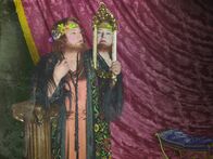 American Horror Story – (4. Staffel) - Bringt nicht nur als bärtige Frau in der Freak Show die Gemüter zum Kochen: Ethel Darling (Kathy Bates) ...