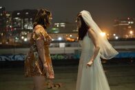You're the Worst – Lindsay (Kether Donohue, l.); Gretchen (Aya Cash, r.)