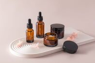 Marktcheck – Fece serum in dropper bottle, essential oil, essence or lotion and face cream jar collection. beauty cosmetic skincare.