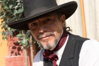 Dead for a Dollar – Führt nichts Gutes im Schilde und mischt bei allen illegalen Geschäften mit: Tiberio Vargas (Benjamin Bratt).