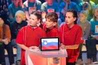 1, 2 oder 3 – Ob das rote Rateteam aus Miklavz/Slowenien die richtige Antwort auf Eltons knifflige Frage findet?