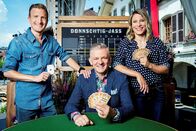 Donnschtig-Jass – Moderatorr Stefan Büsser, Moderator Rainer Maria Salzgeber und Schiedsrichterin Sonia Kälin