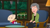 Family Guy – Als Stewie (l.) die Musik von Anne Murray (r.) entdeckt, beschließt er, sie zu besuchen ...