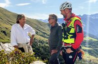 Hansi Hinterseer – Hansi Hinterseer, Peter Habeler und Stefan Pichlsberger von der Bergrettung Hintertux