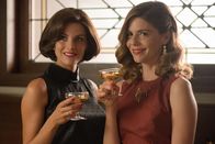 Velvet – Bárbara de Senillosa (Amaia Salamanca, l.); Cristina Otegui (Manuela Velasco, r.)