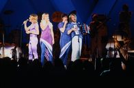 ABBA in Concert – (v.l.n.r.) Björn Ulvaeus; Agnetha Fältskog; Anni-Frid Lyngstad, Benny Andersson