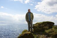 Expedition ins Unbekannte – Josh Gates in Thingvellir National Park, Iceland.