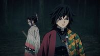 Demon Slayer – L-R: Shinobu Kocho und Giyu Tomioka
