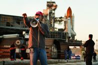 Transformers 3 – Regisseur Michael Bay (l.) bei den Dreharbeiten zu Transformers 3