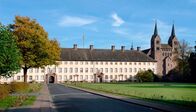 Unser Westen – Schloss Corvey war im Mittelalter eines der bedeutendsten Bendiktinerklöster Europas.
