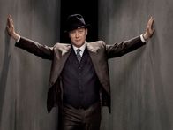 The Blacklist – Raymond "Red" Reddington (James Spader)