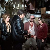 Polizeiruf 110 – v.l.n.r.: Marlis Reichert (Ruth Reinecke), Axel Reichert (Detlef Heintze), Siegfried Schmidt (Peter Gröger) und Regina (Eva-Maria Fastenau)